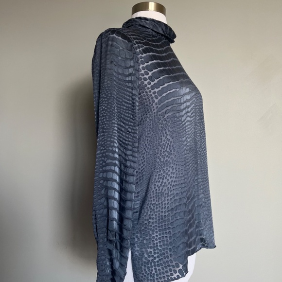 REISS Della Burnout Snake Blue Pattern Workwear Cocktail Silk Blend Blouse Top - Picture 9 of 16